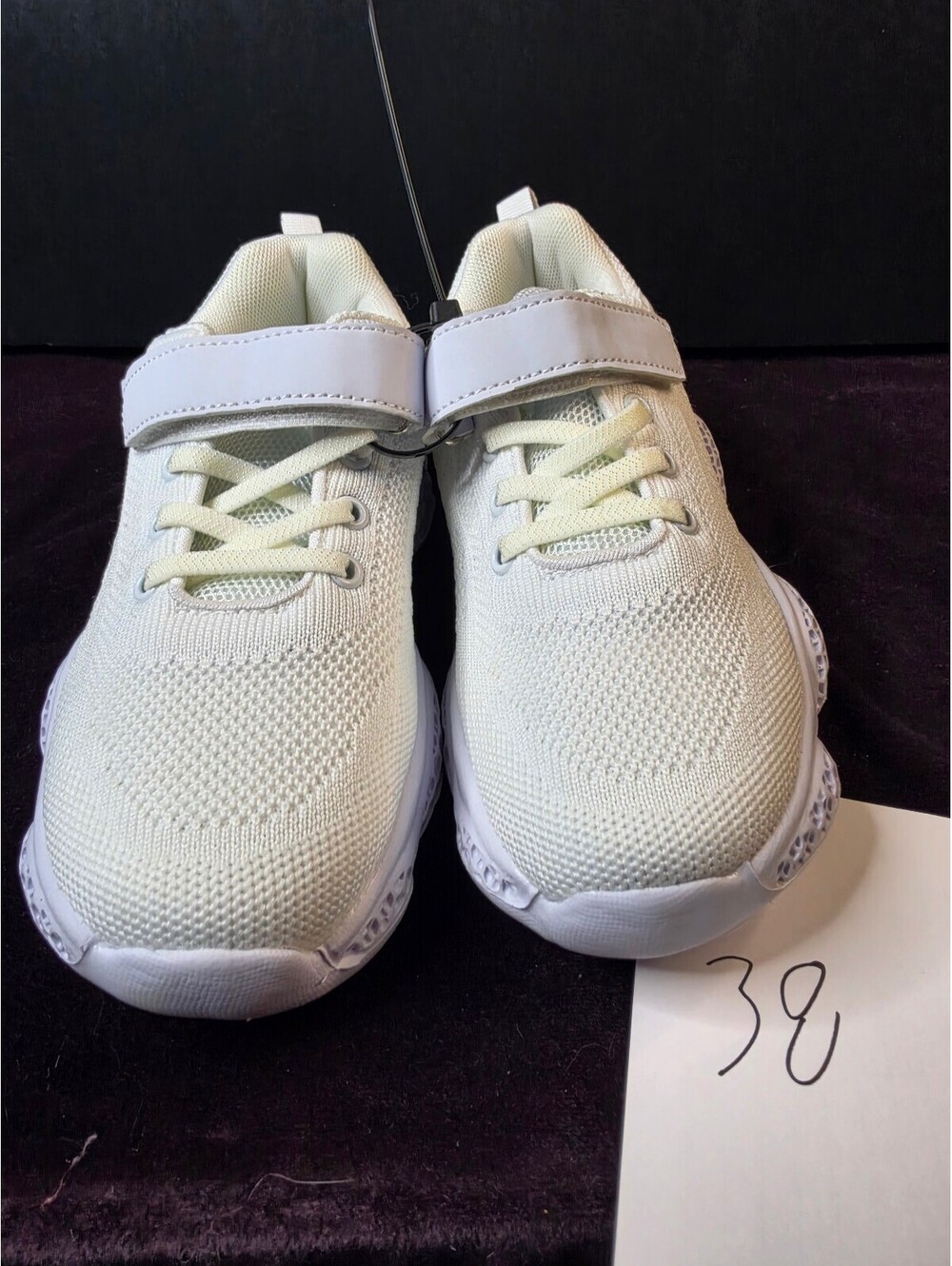 Unisex Baby & Toddler White Athletic Sneakers Size 33